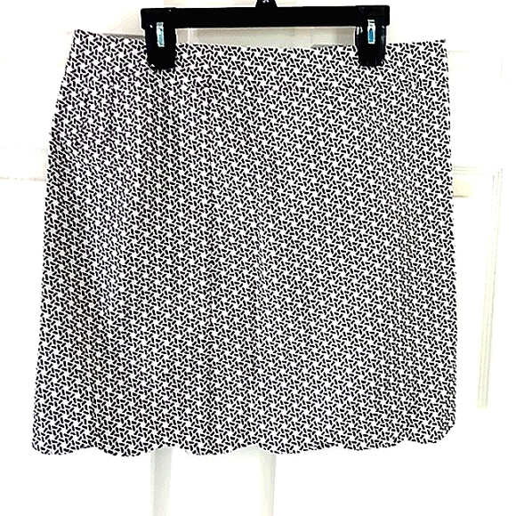 COPY - Talbots petites black and white scallop skirts size 14p - Picture 3 of 10